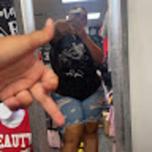 Meet your Posher, Kauailani